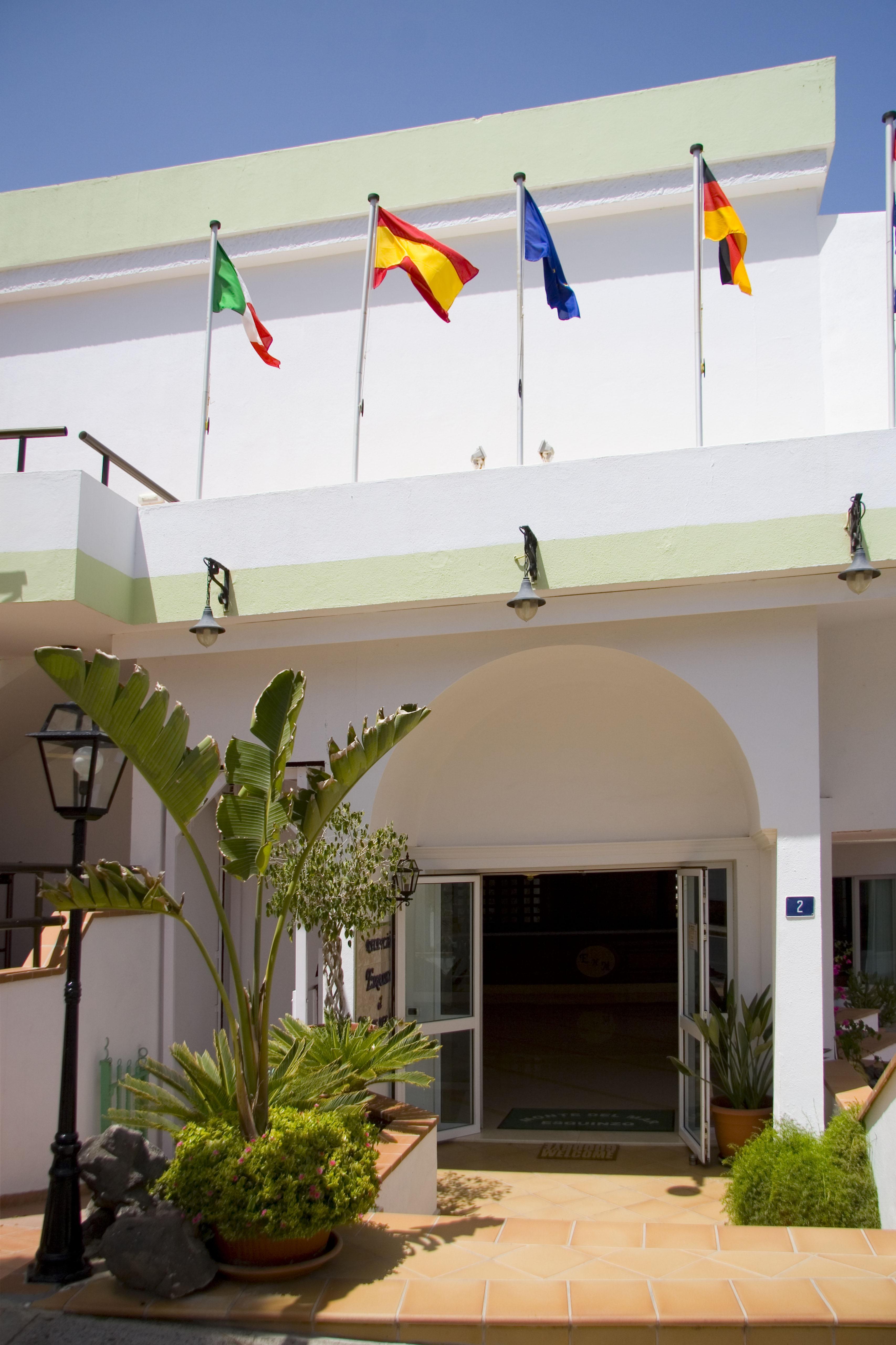 Aparthotel Esquinzo Y Monte Del Mar Playa De Esquinzo エクステリア 写真