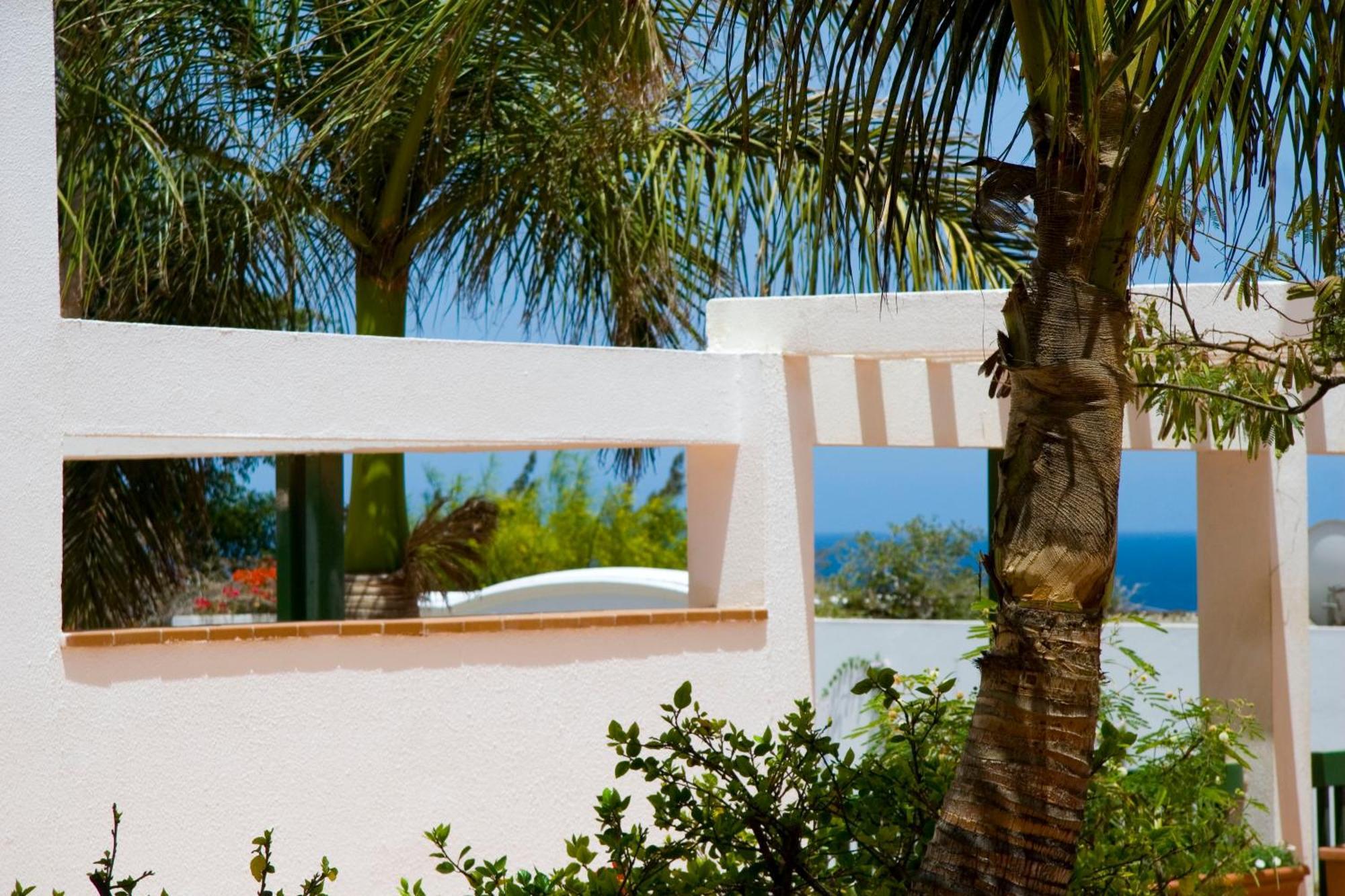Aparthotel Esquinzo Y Monte Del Mar Playa De Esquinzo エクステリア 写真